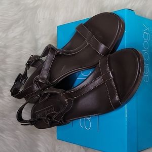 Women's Aerology by Aerosoles, Teah, Brown Leather, US Size 9